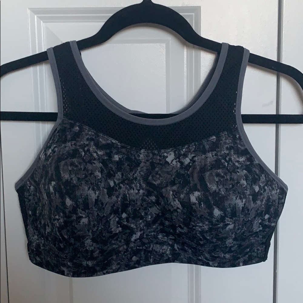 High Impact Mesh-Panel Wireless Sports Bra 34D